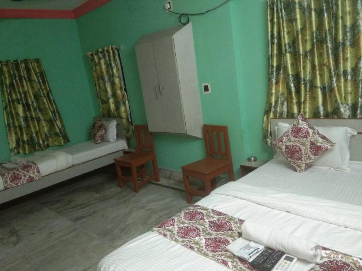 Hotel O Palace Inn Near Acropolis Mall Jādabpur Kültér fotó